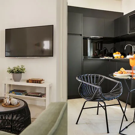 Santa Paula Pool & Luxury Apartment Sevilla
